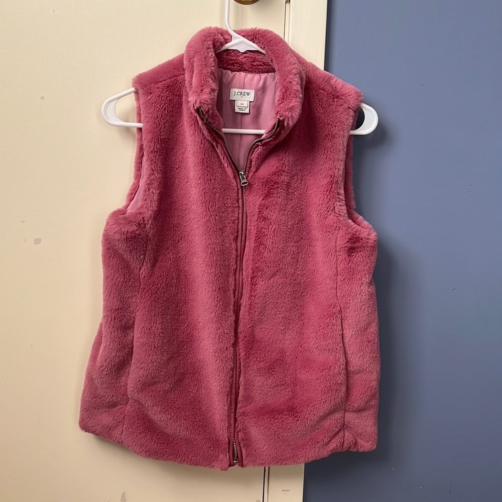 Women’s faux fur vest from JCrew. Like new, worn twice. Soft and warm!